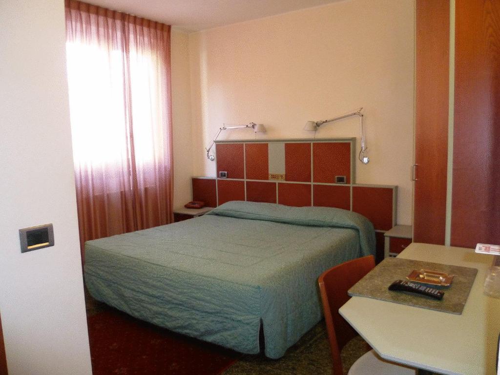 Hotel Derby アプリーカ 部屋 写真